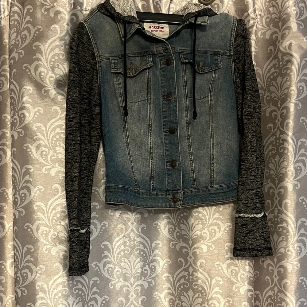 Mossimo Supply Co. Blue Denim Jacket with Black Sleeves